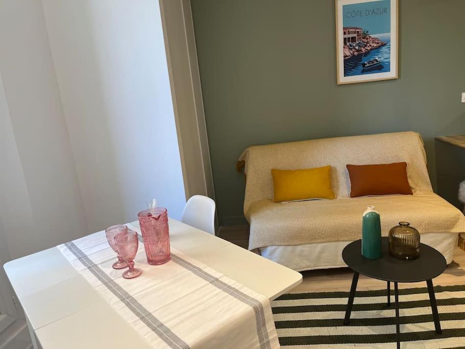 Cocon Ecusson Montpellier Apartment Екстериор снимка