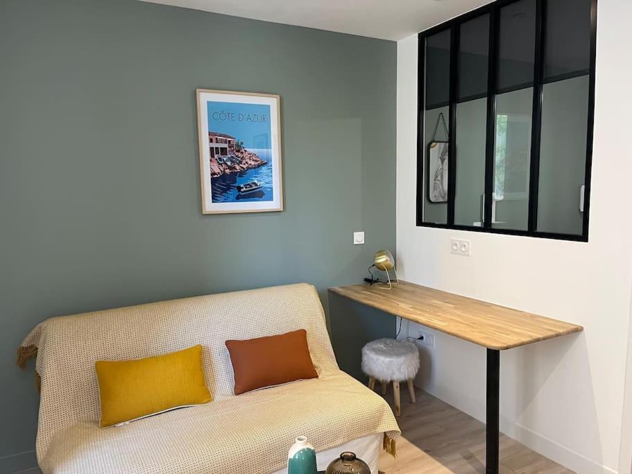 Cocon Ecusson Montpellier Apartment Екстериор снимка